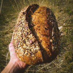 Pain de campagne aux graines